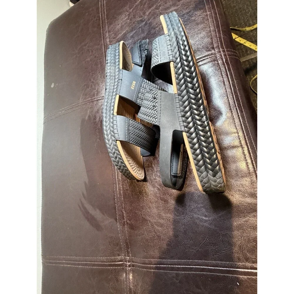 Reef Water Vista Black Adjustable Strap Women’s Sandals Size 8 - Picture 4 of 6